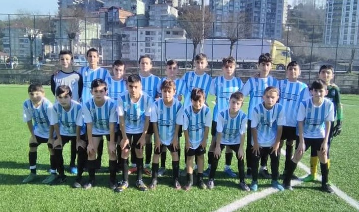 22.05.2023 17:00   PAZARSPOR U-13  - ARDESENSPOR U-13  LIG MACI 